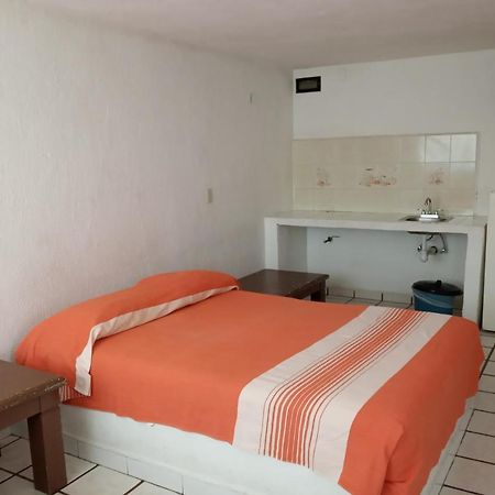 Condo Hotel Los Girasoles Santa María Huatulco Exterior foto