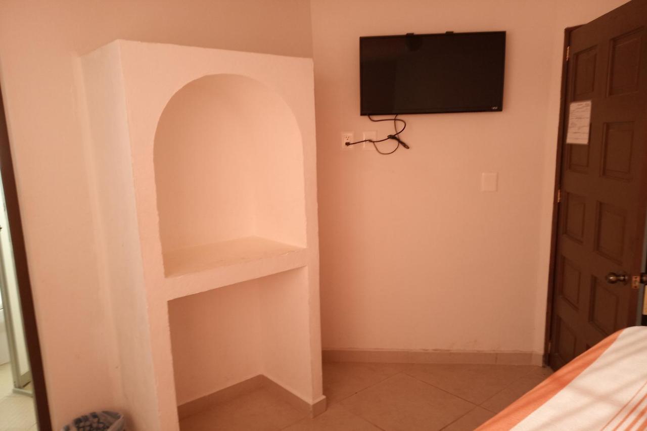 Condo Hotel Los Girasoles Santa María Huatulco Exterior foto